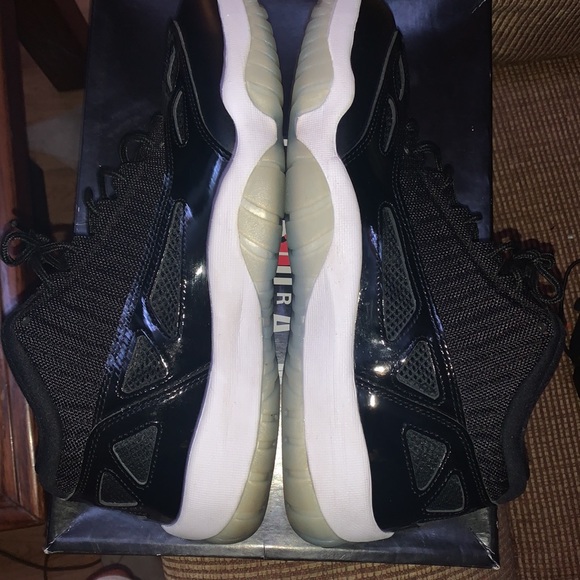 Air jordan 11 space jam low - Picture 3 of 4